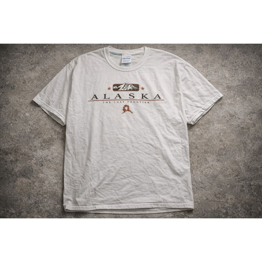 Alaska Mountain T-Shirt XL Gildan White Outdoor Souvenir Nature Graphic Tee